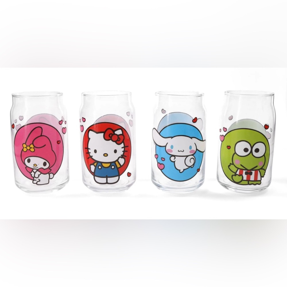 Sanrio Hello Kitty and Friends 4-Piece Drinking Glass Set